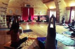 arcencielyoga-atelier-solstice-hiver-cercle-bras-en-haut