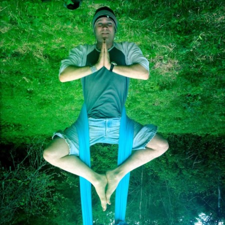 arcencielyoga-vayu-yoga-exterieur-atelier-homme-galery2
